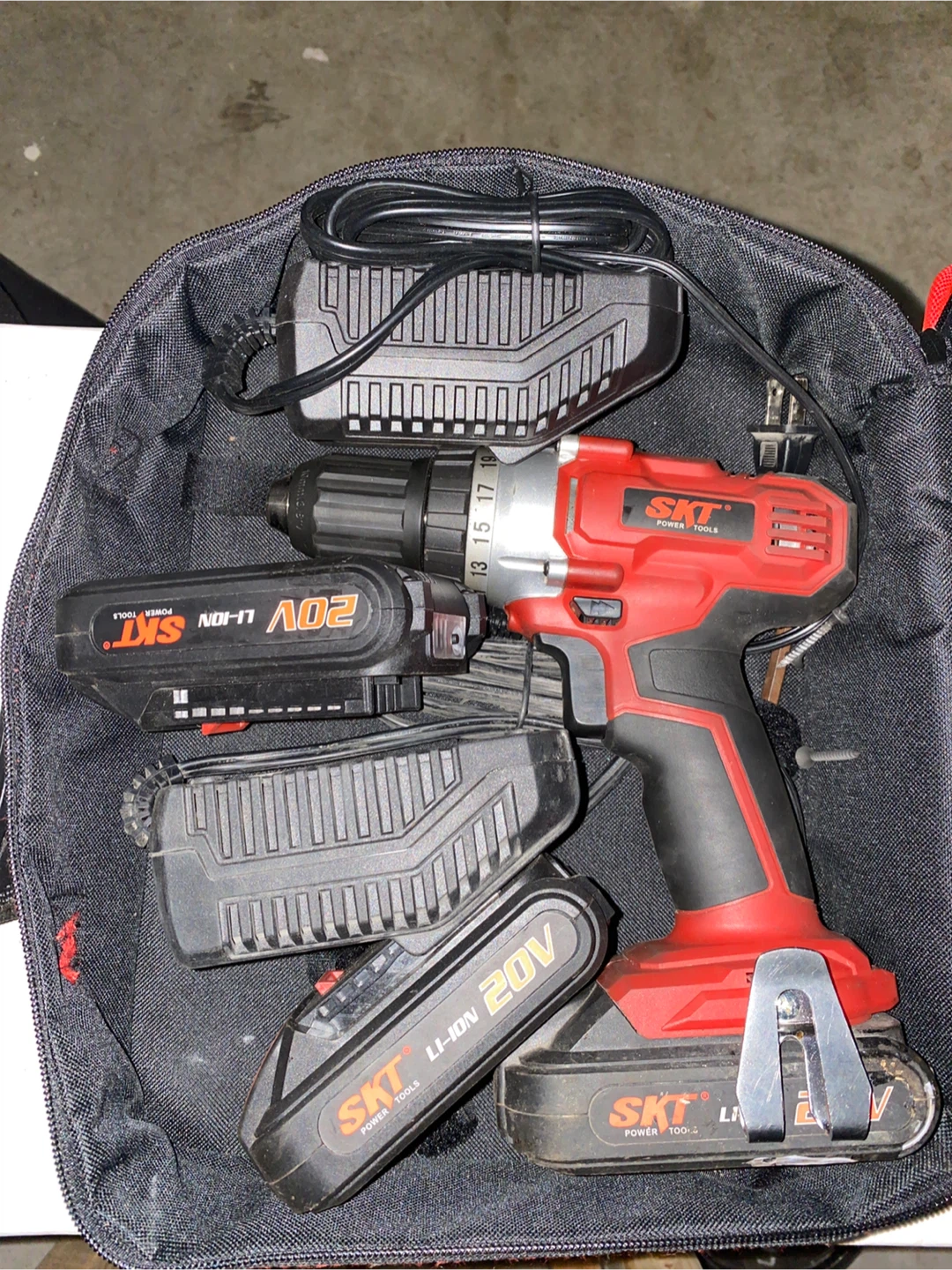 $80- SKT 20V Cordless Drill with 2 Batteries Charger