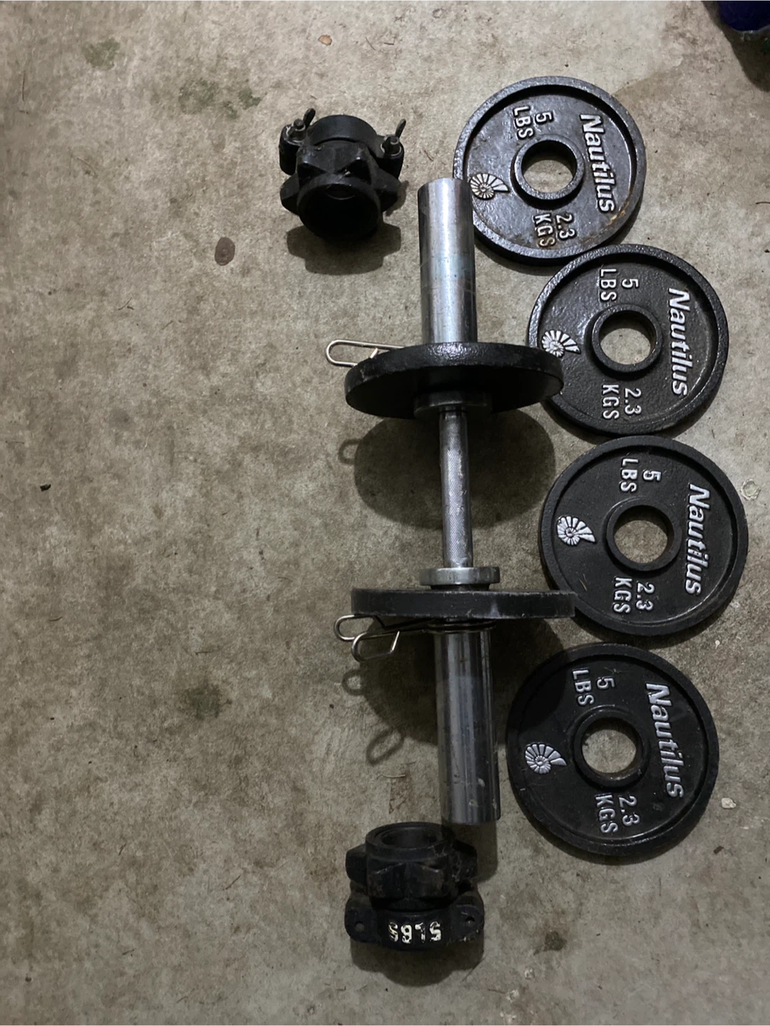 $25 Nautilus Dumbbell Set with 6x- 5lb Weight Plates - photo 3