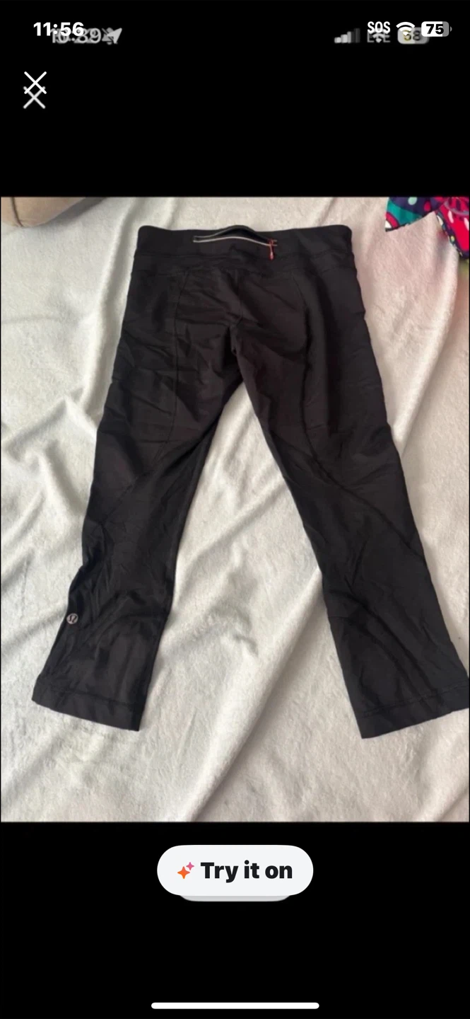 Lululemon Black Running Crops