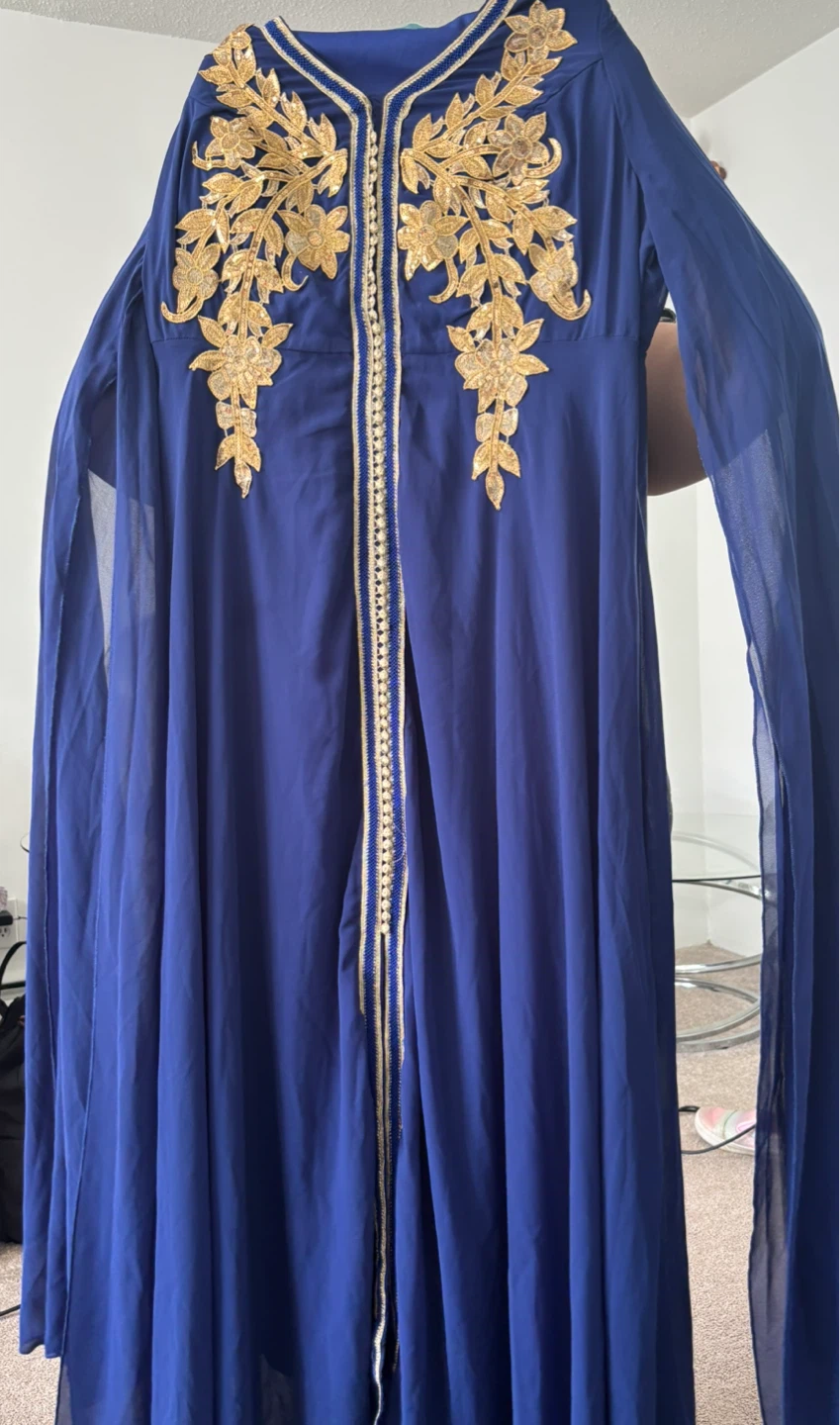 Blue Kaftan with Gold Embroidery - photo 2