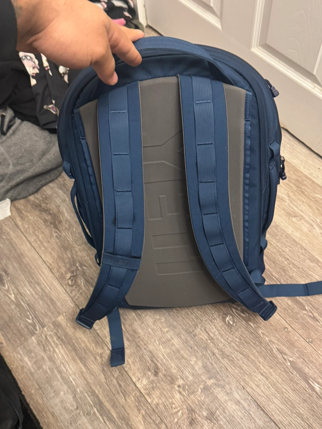 YETI Crossroads 35 Backpack - Navy - photo 2
