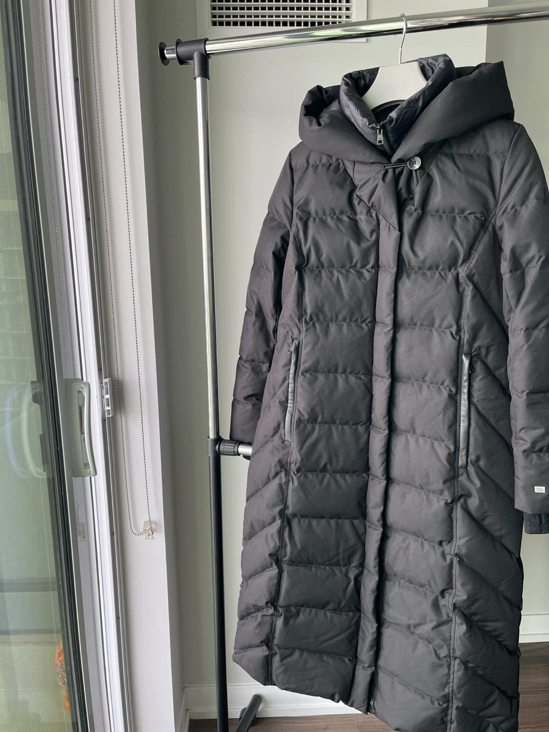 SOIA&KYO Maxi Down Coat For Sale - photo 5