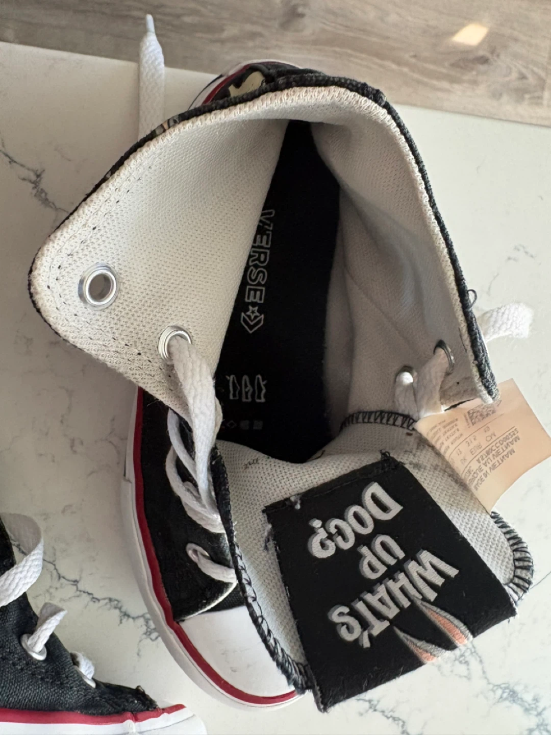 Bugs Bunny High Top Converse Kids Sneakers Size 13 1/2 EUC - photo 3