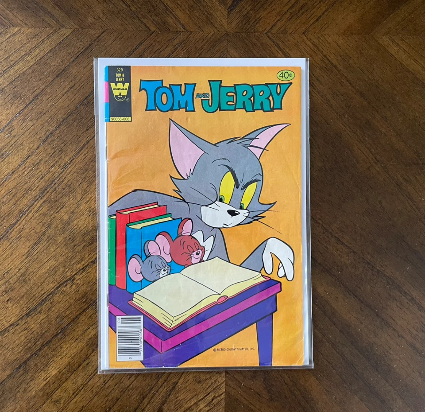 Tom and Jerry Comic Book #329 Whitman Whitman
