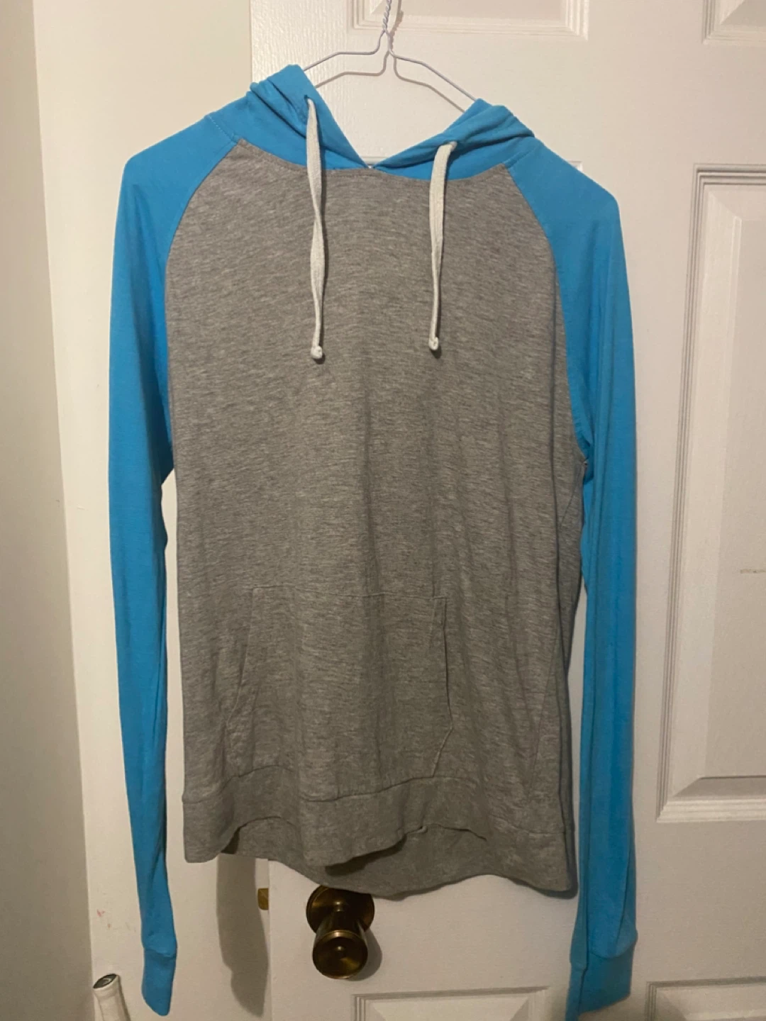 Mens size small long sleeve from Bluenotes