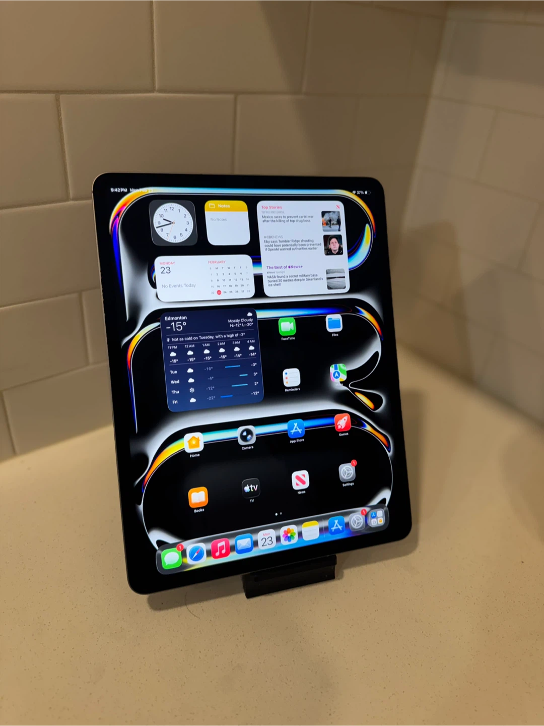 iPad Pro 12.9-inch – M2 Chip – 5G Cellular + Wi-Fi