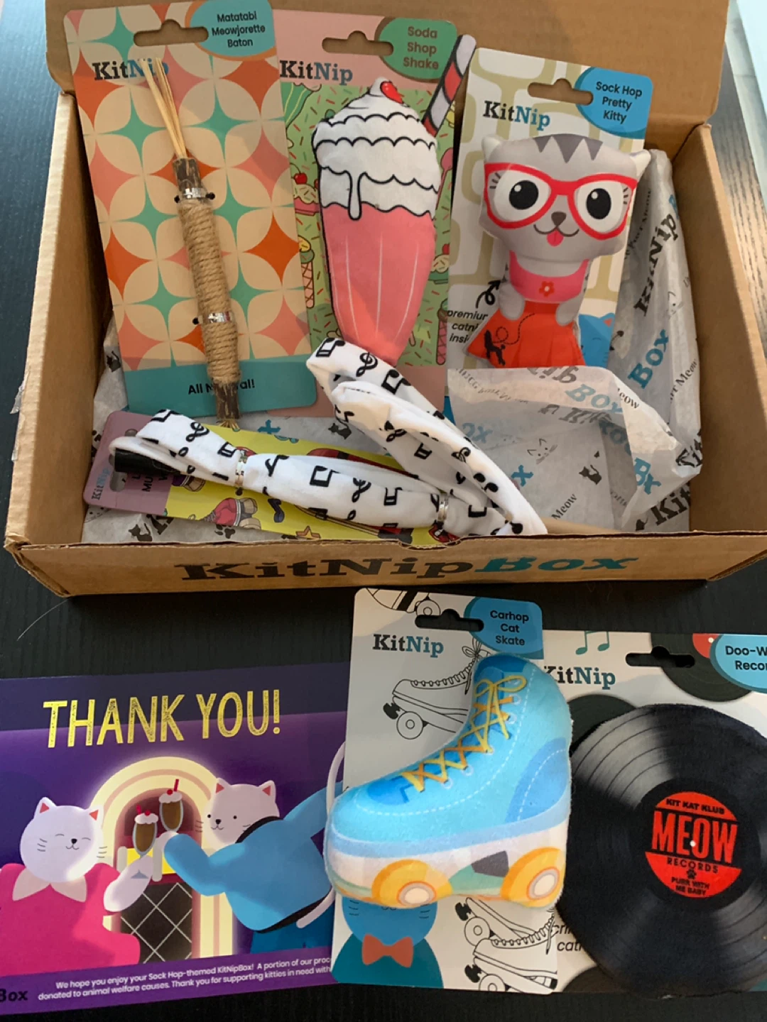 ‼️MOVING SALE THIS MONTH‼️KitNipBox Sock Hop Themed Cat Toys - photo 2