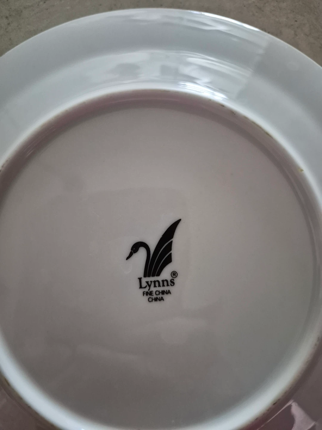 LYNNS FINE CHINA DISH SET - photo 3
