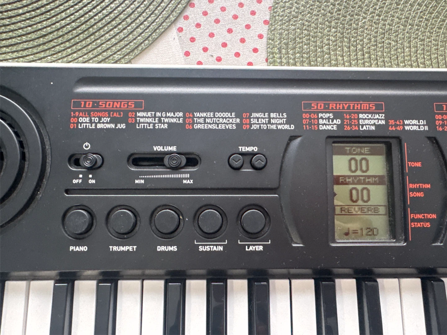 Casio SA-81 Casiotone Portable Keyboard - photo 2