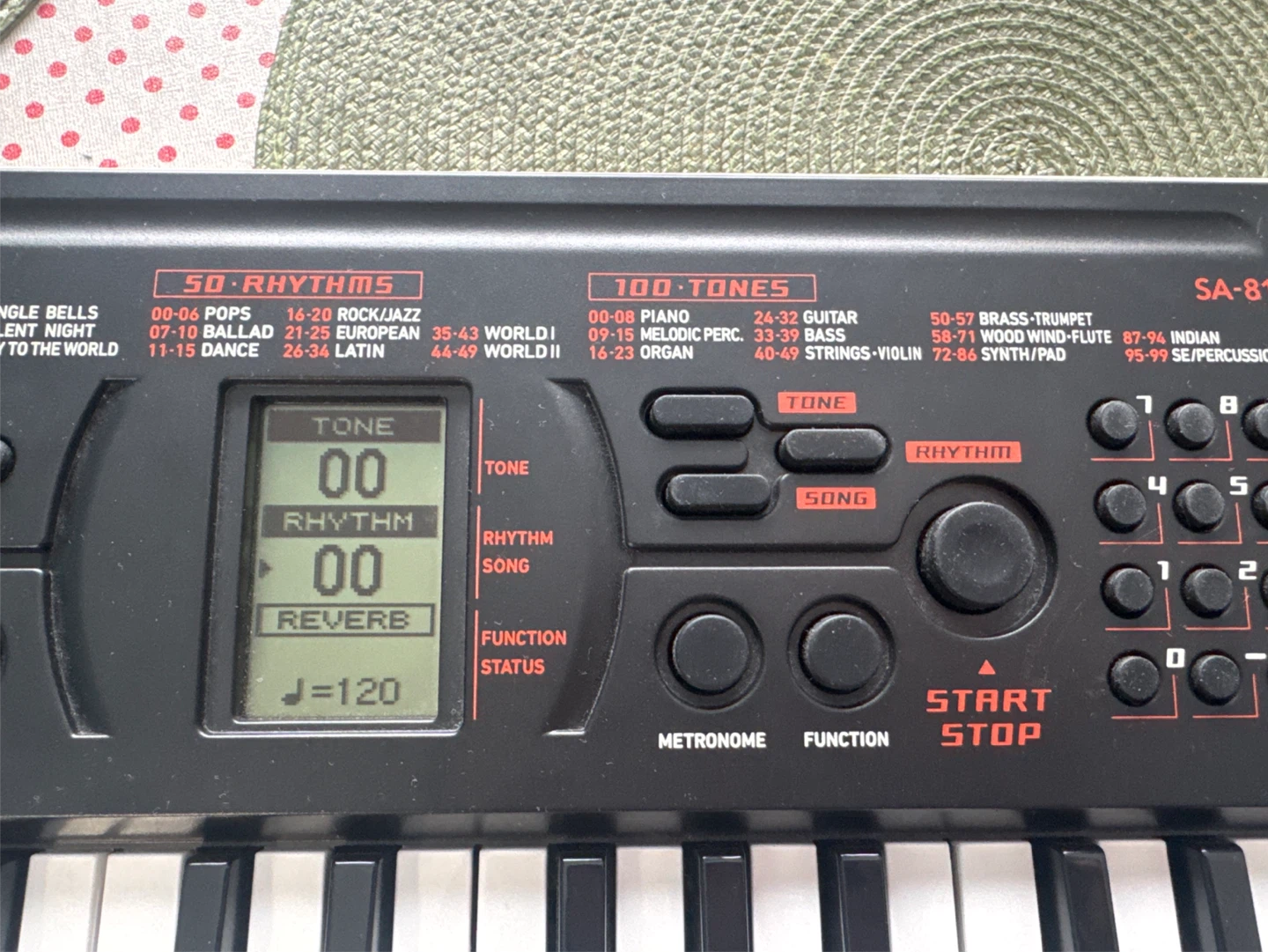 Casio SA-81 Casiotone Portable Keyboard - photo 3