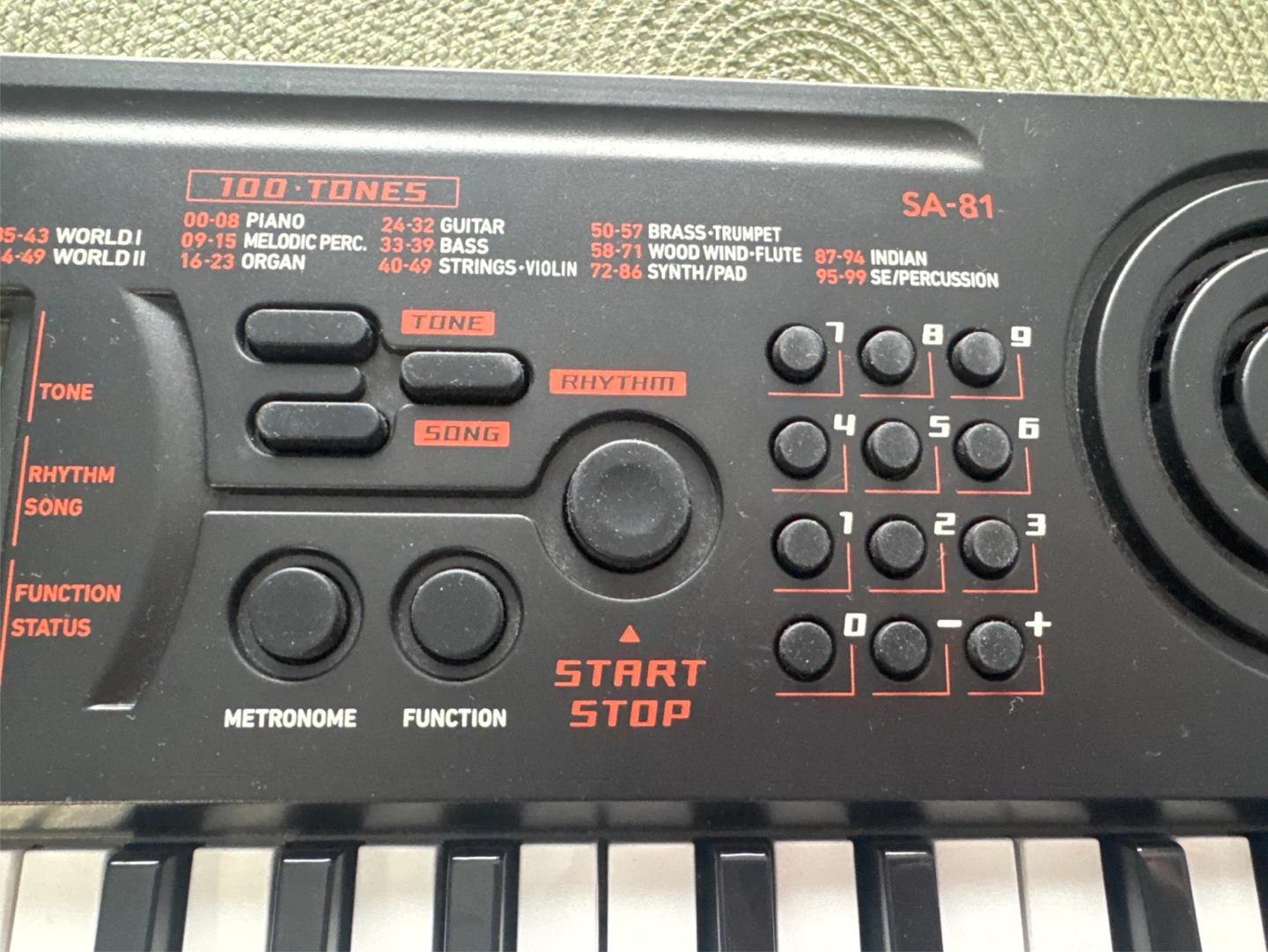 Casio SA-81 Casiotone Portable Keyboard - photo 4
