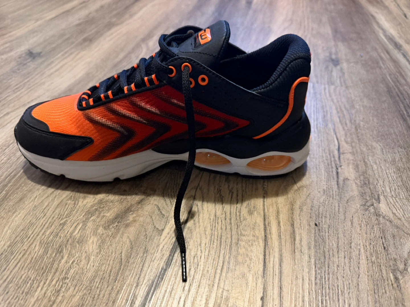Nike Air Max TW Running Shoes Orange Black Men's Size 9 - photo 4
