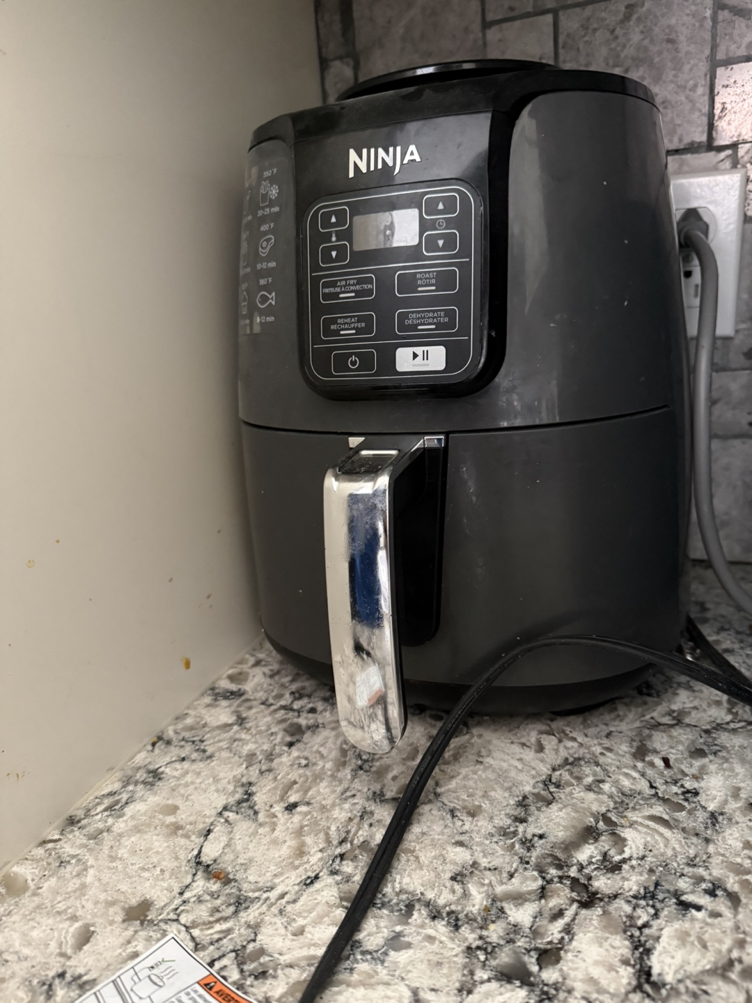 Ninja air fryer with 3.8 litres volume capacity - photo 4
