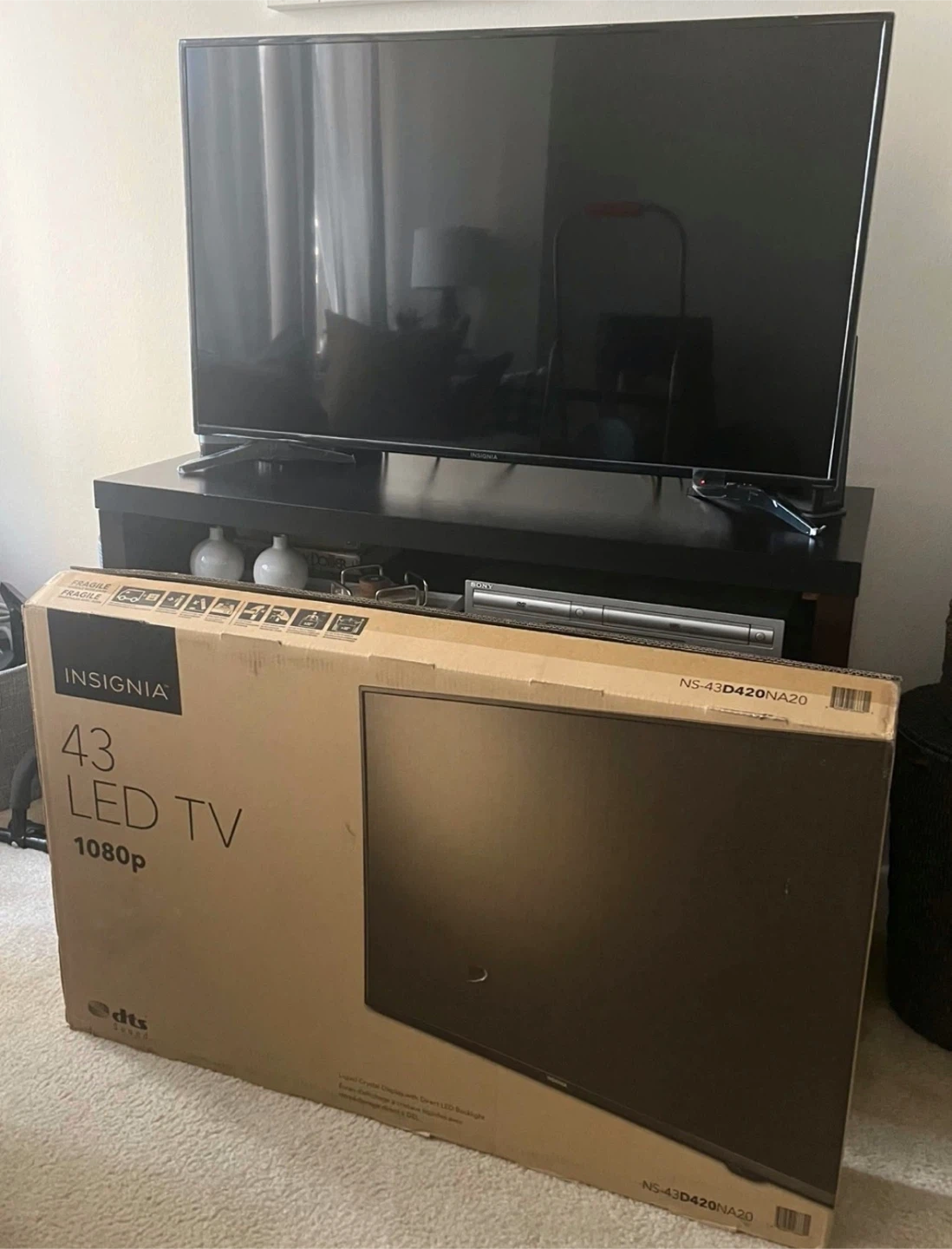 Moving sale - NEW Insignia 43" LED TV