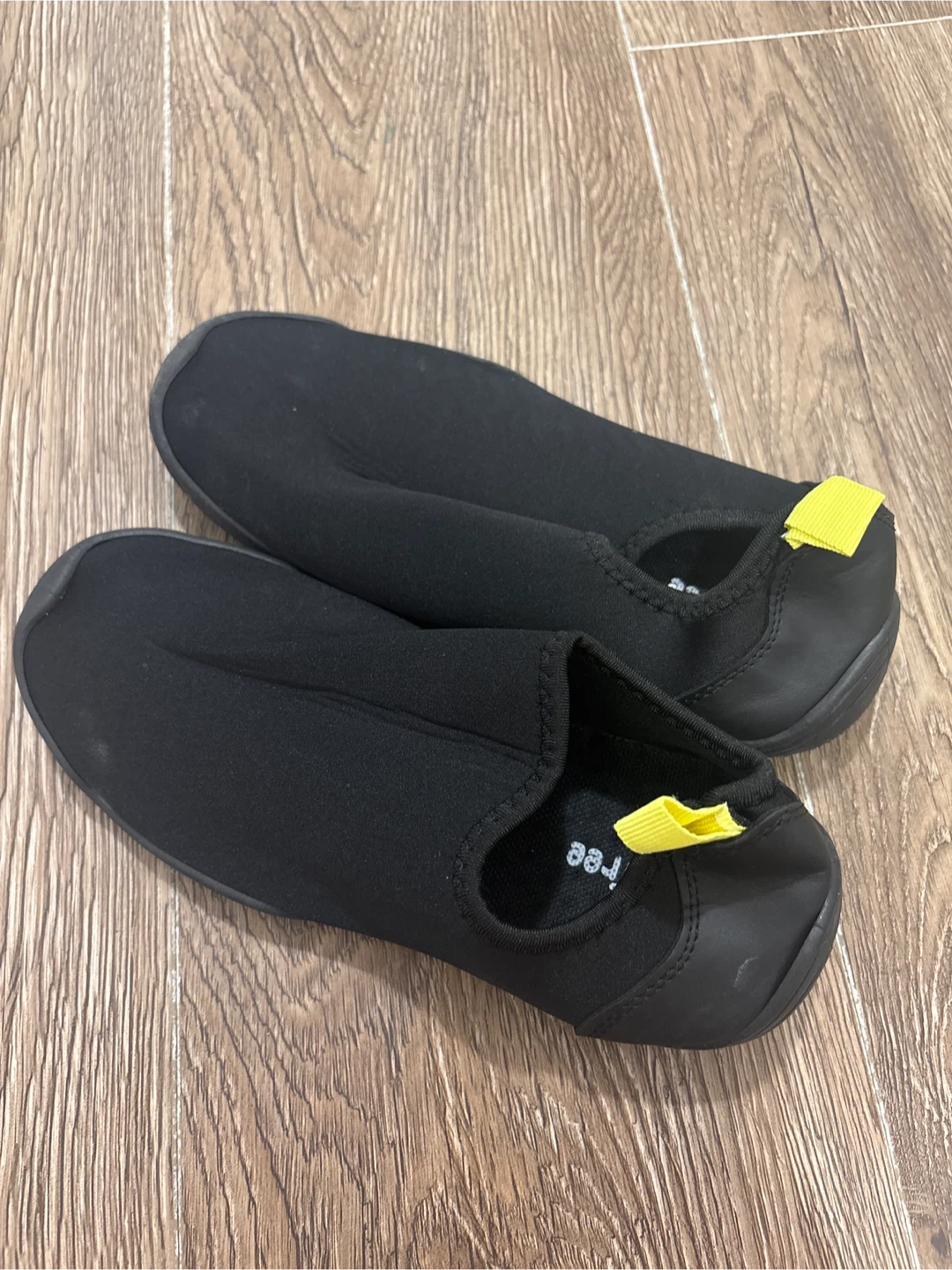 Black Water Shoes