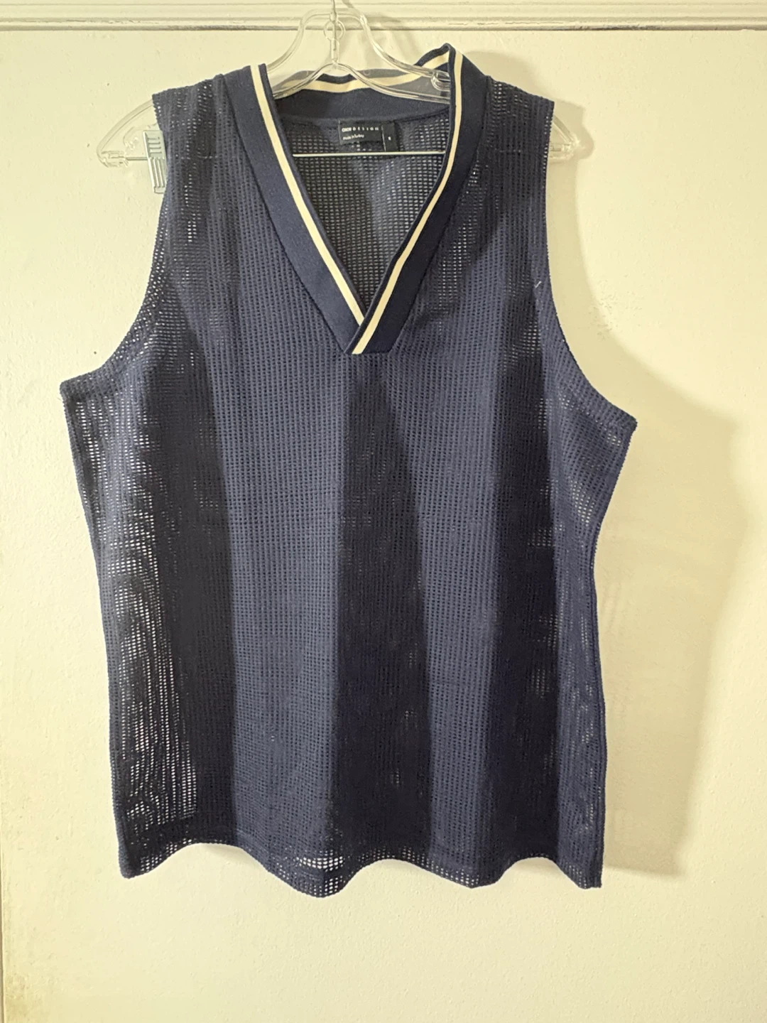 OSOS DESIGN Navy Mesh V-Neck Tank Top Size M