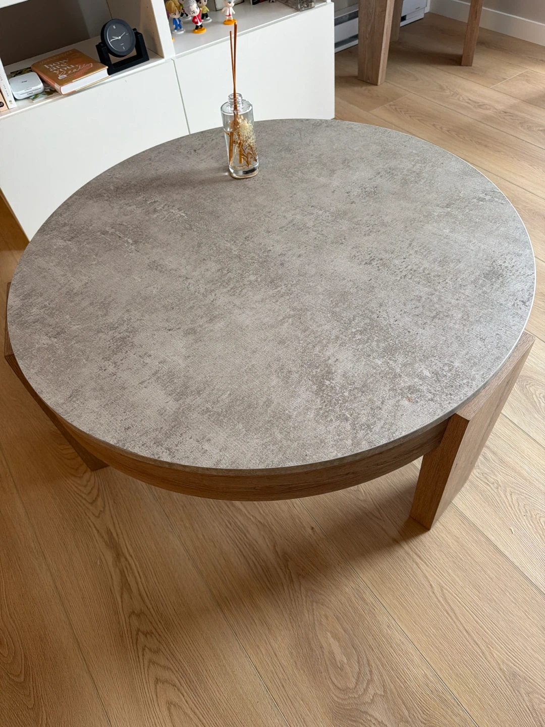 Round Coffee Table
