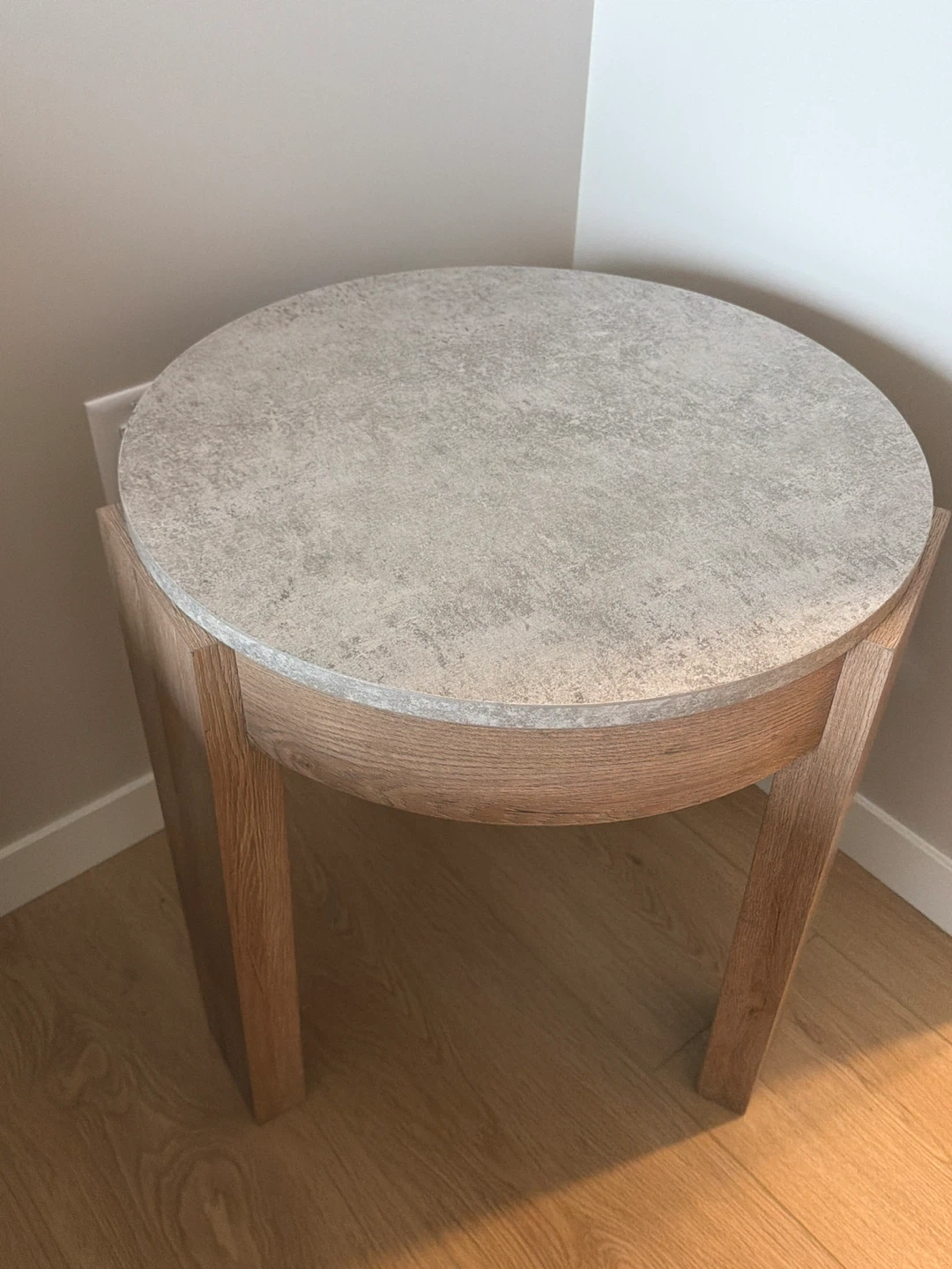 2 pcs Round End Table - photo 2