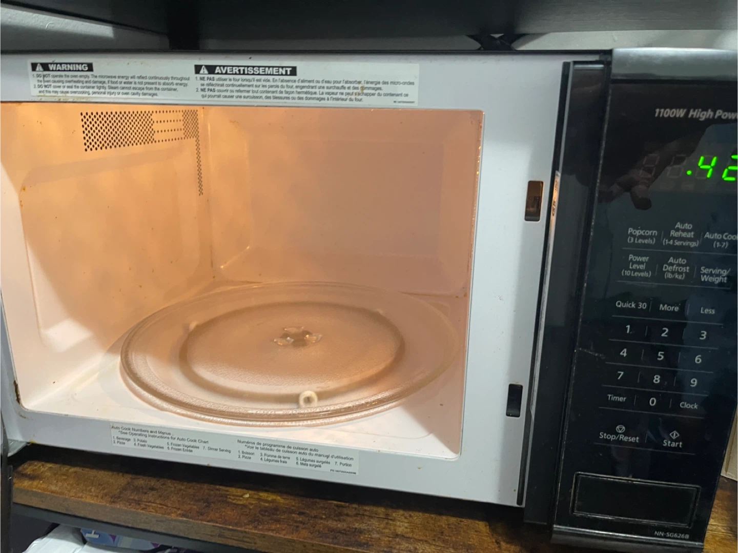 Microwave - photo 2
