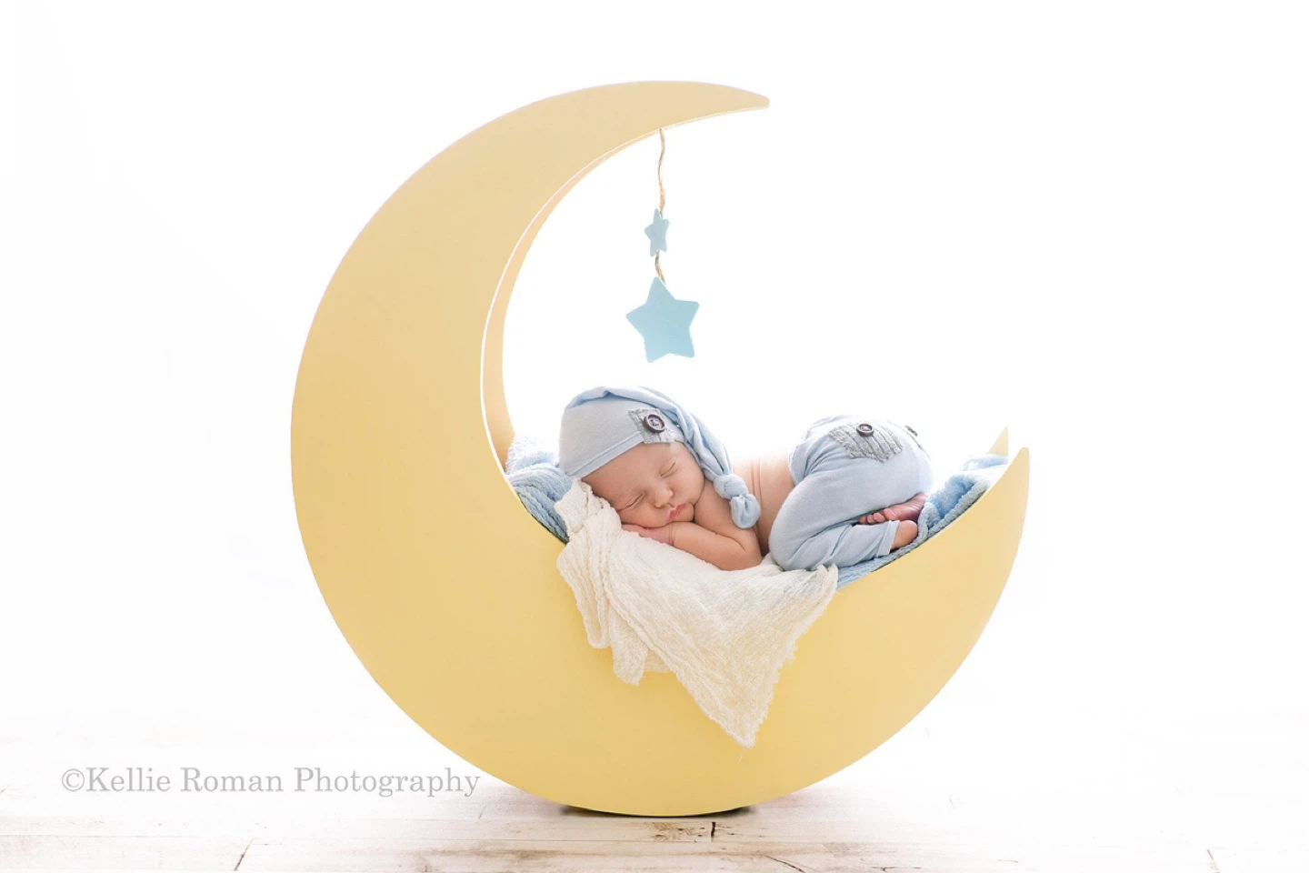 Yellow Crescent Moon Newborn Photography Prop FOR RENT - photo 4