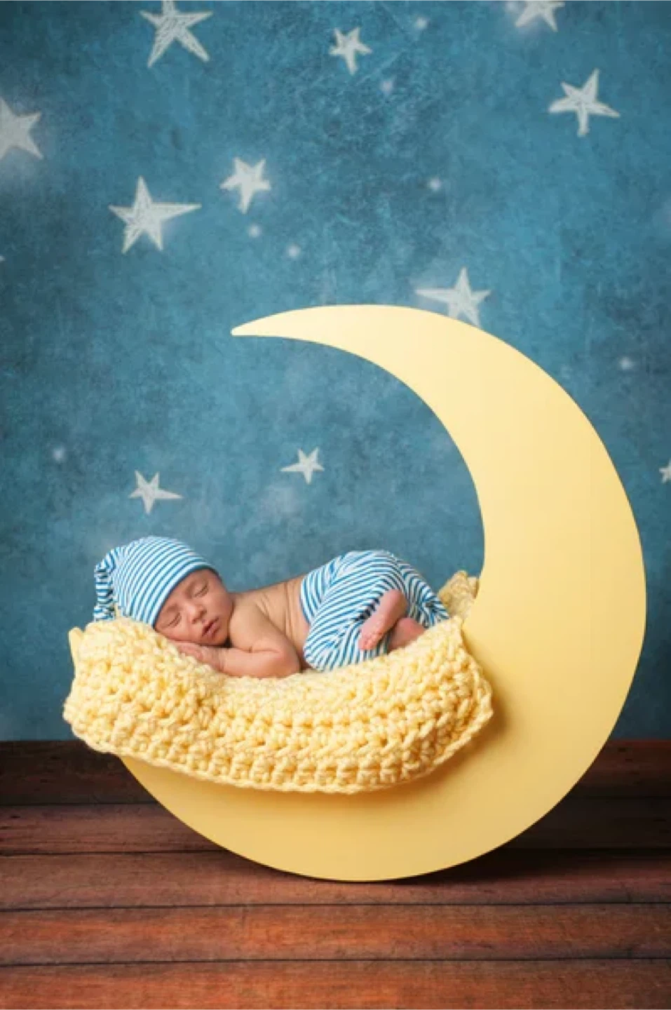 Yellow Crescent Moon Newborn Photography Prop FOR RENT