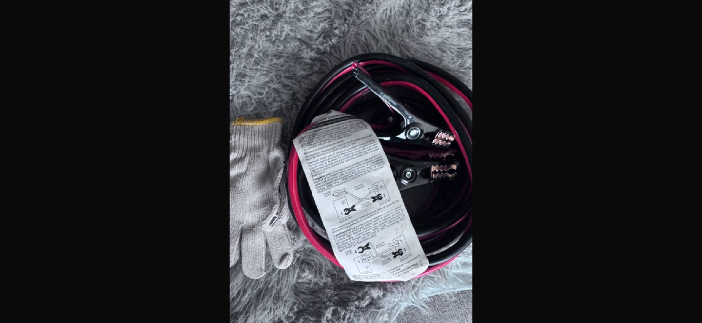 Heavy Duty Booster Cables with Glove