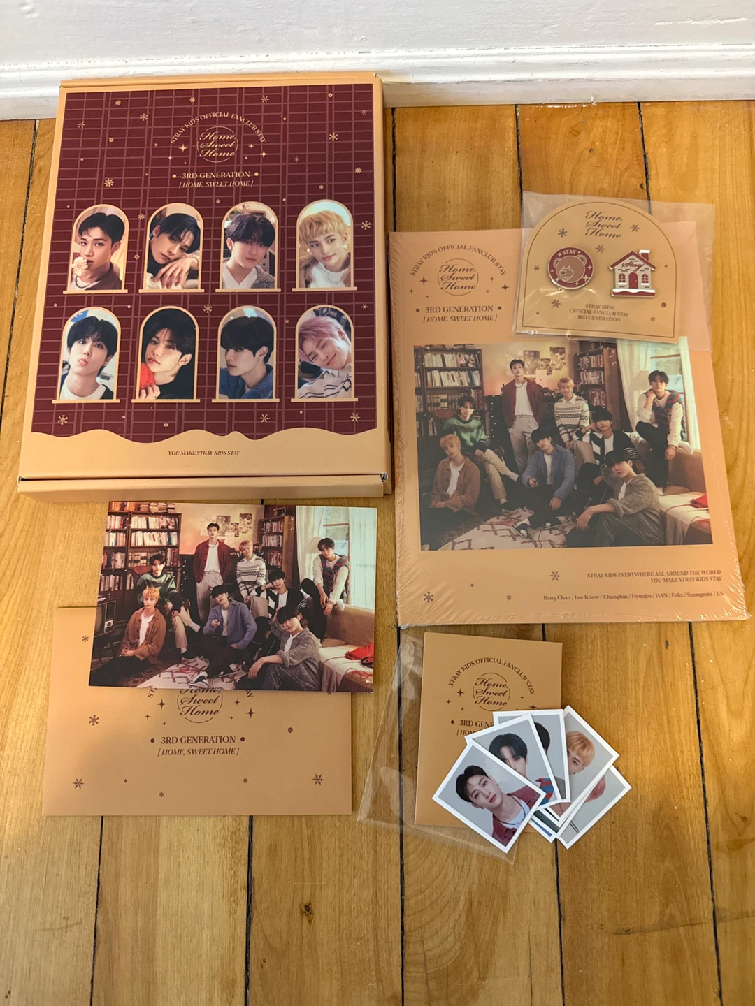 Stray Kids  Fanclub Stay 3rd Gen "Home, Sweet Home" Box Set