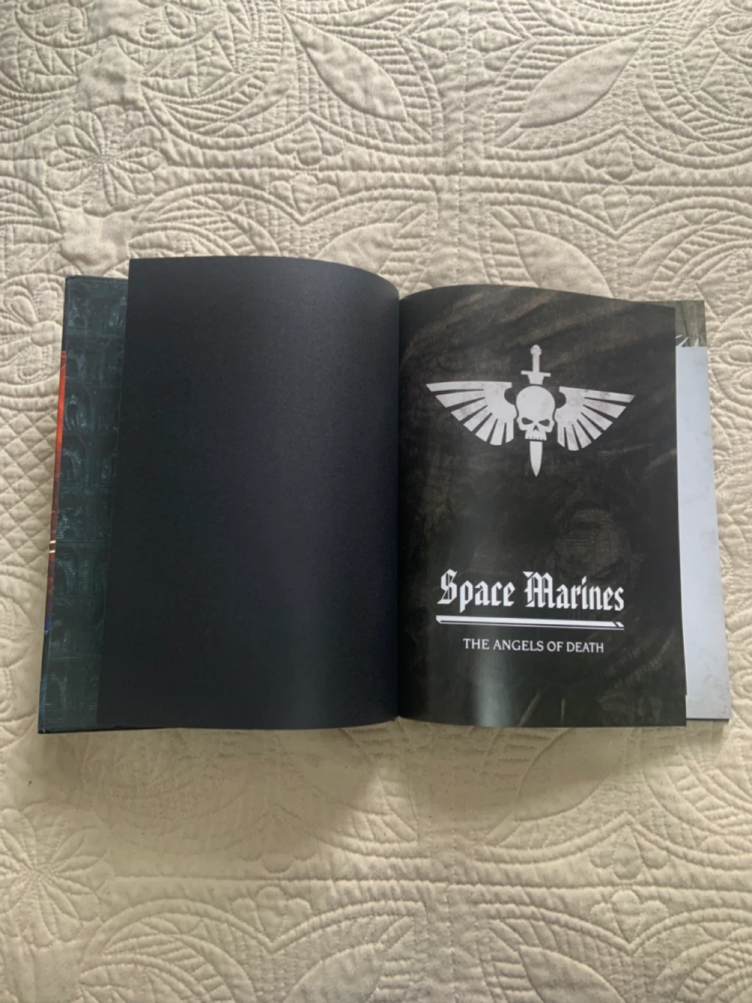 Warhammer 40,000 Codex Space Marines (Hardback) - photo 3