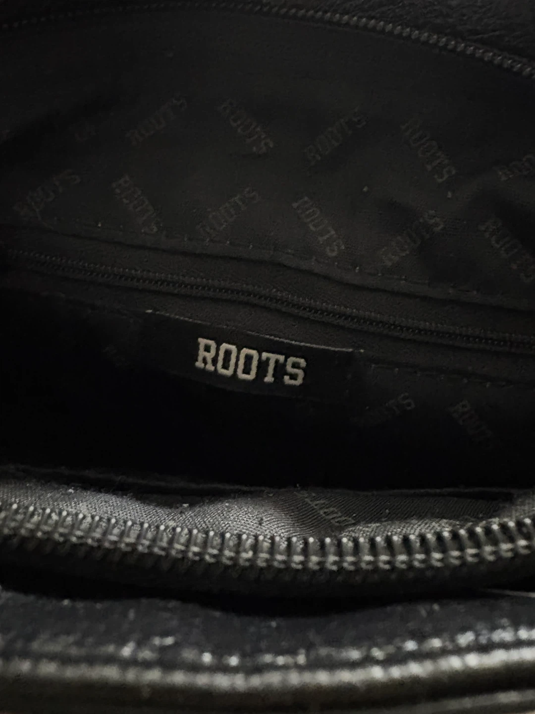 Roots Black Leather Crossbody Bag - photo 3