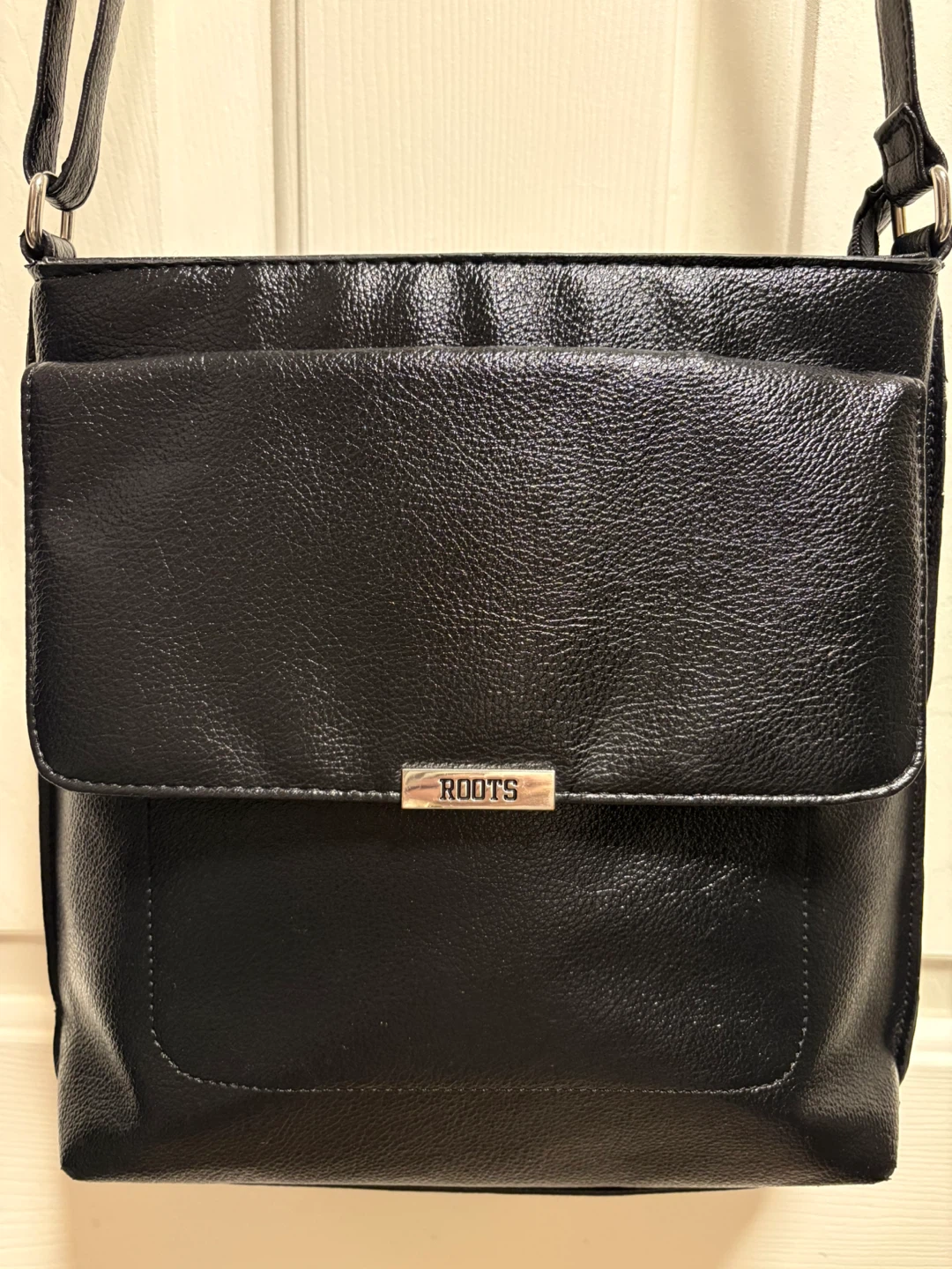 Roots Black Leather Crossbody Bag
