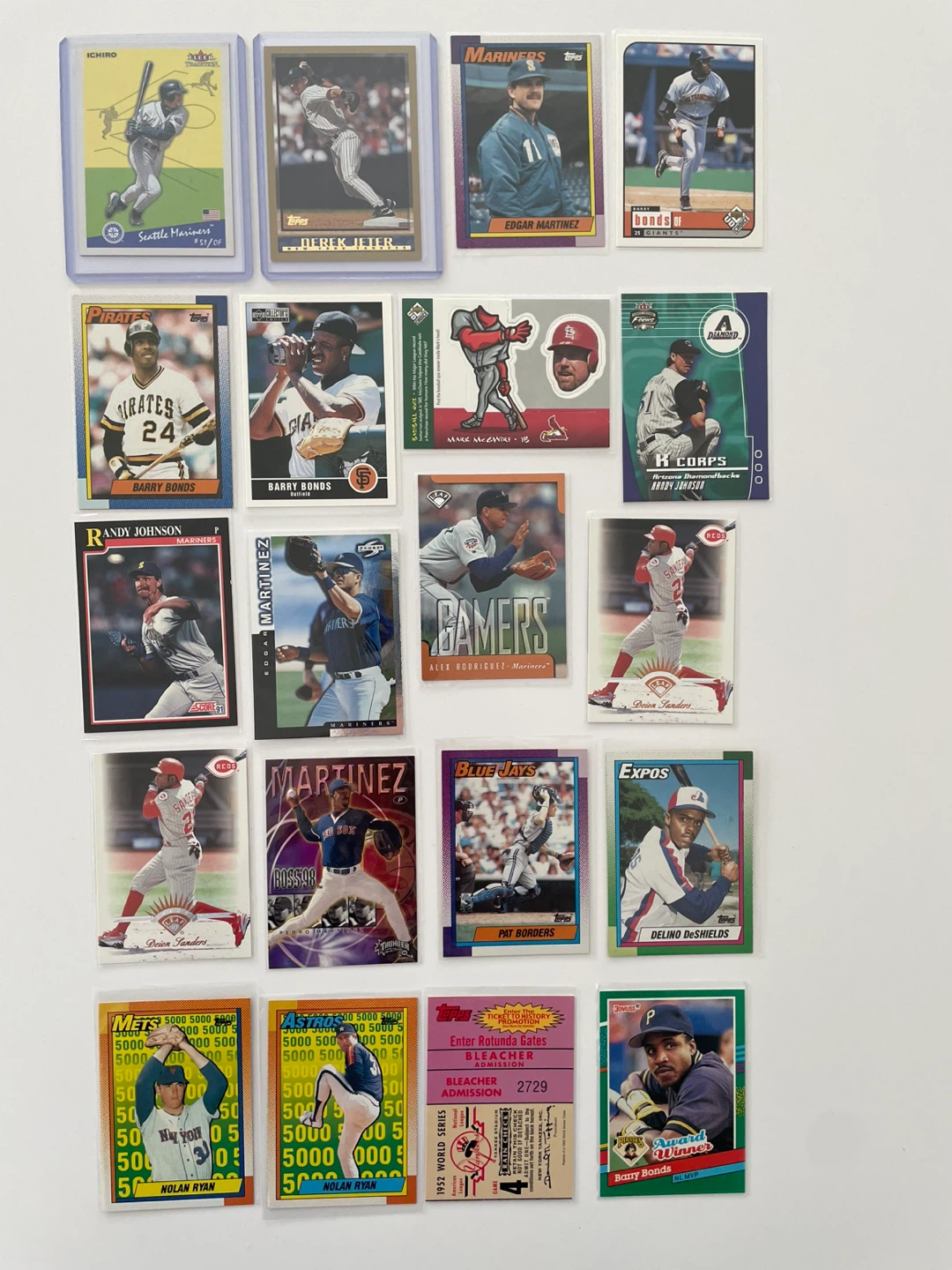 Collection of vintage Baseball Cards - photo 3