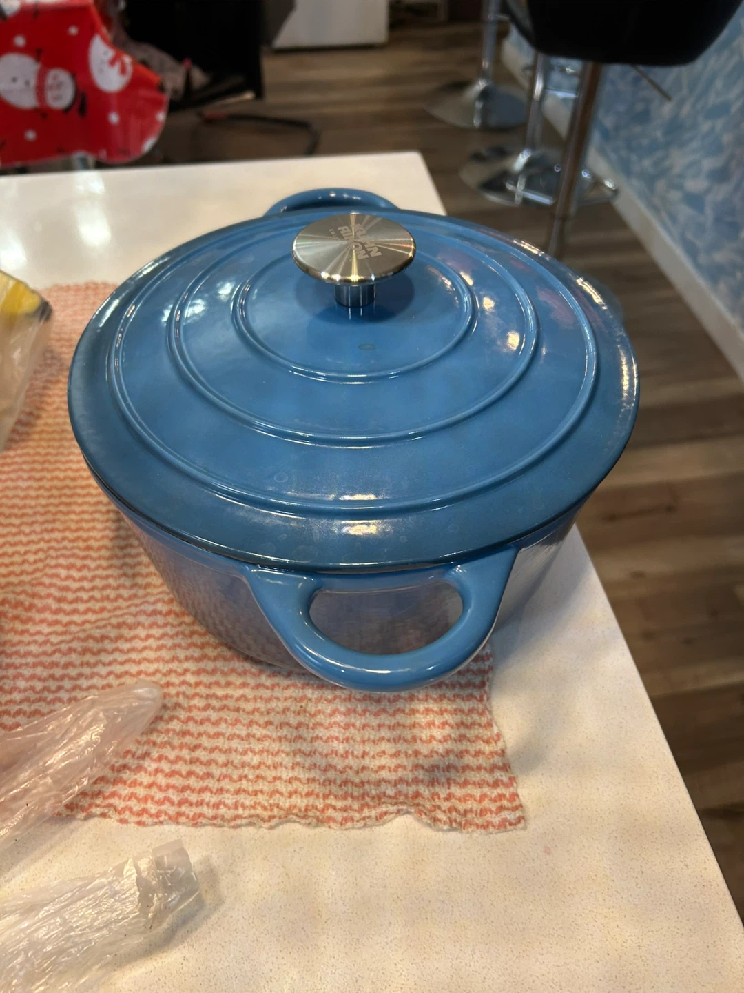 Kurogama Enamel Cast Iron Dutch Oven 5.5 Qt - photo 3