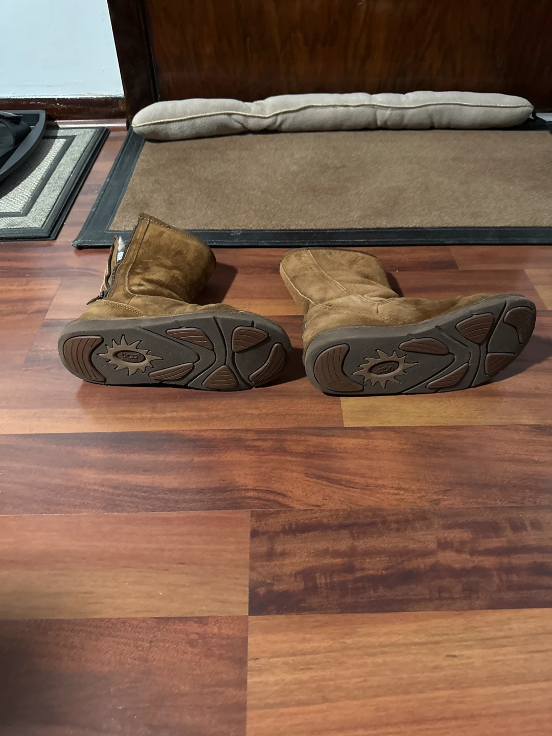 UGG Australia Sheepskin Boots - photo 3