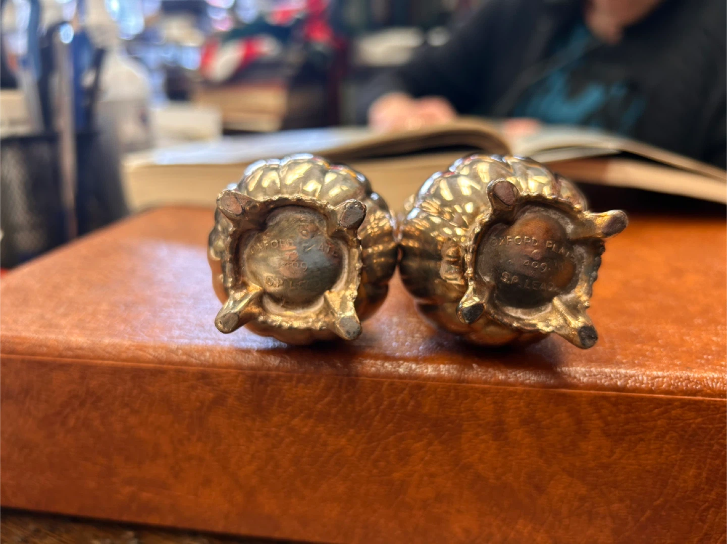 Vintage Silver-Plated Salt & Pepper Shakers - photo 4