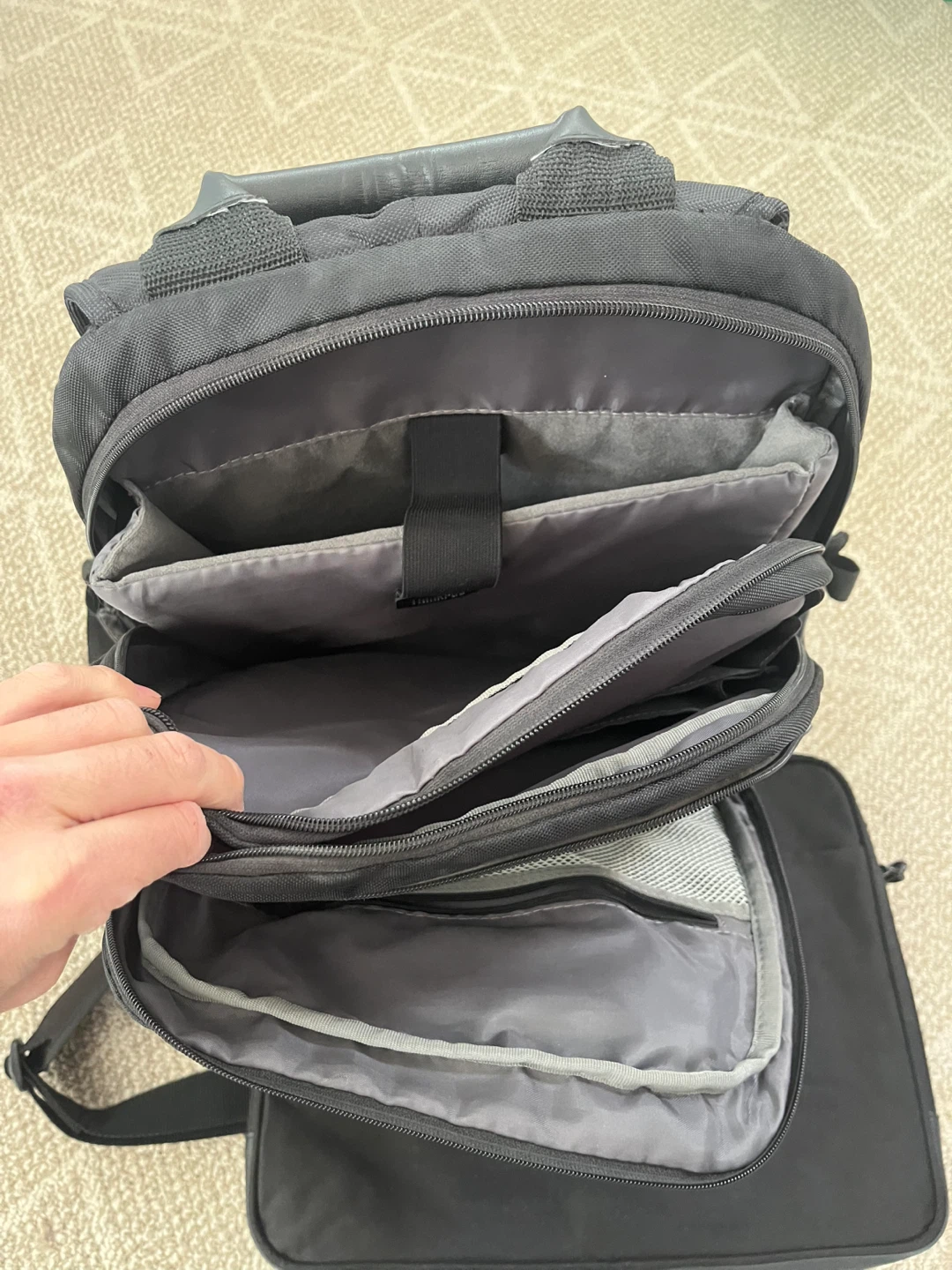 Laptop backpack and crossbody bag - photo 4