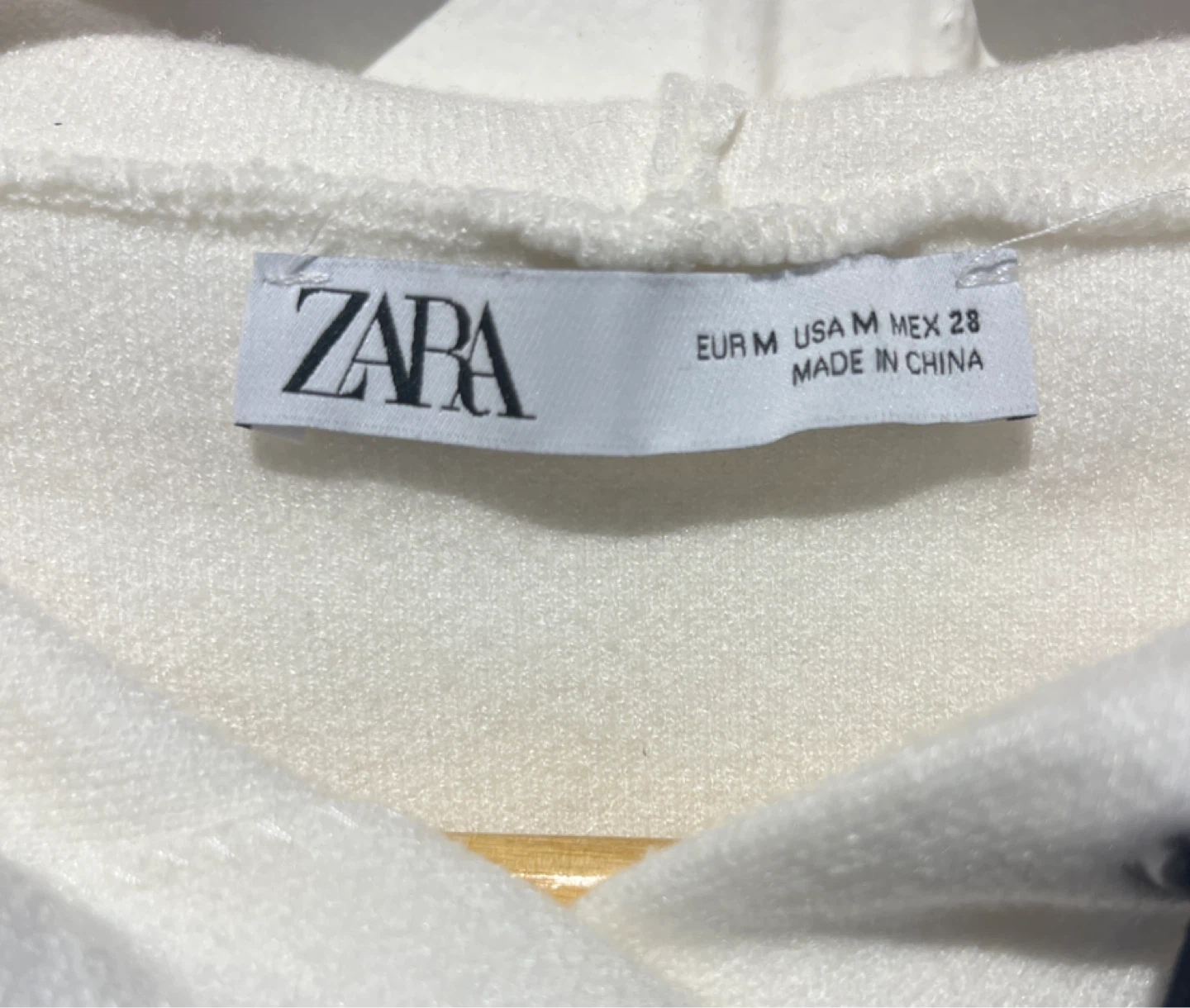 ZARA White Cropped Hoodie with Black Stripes - Size M - photo 3