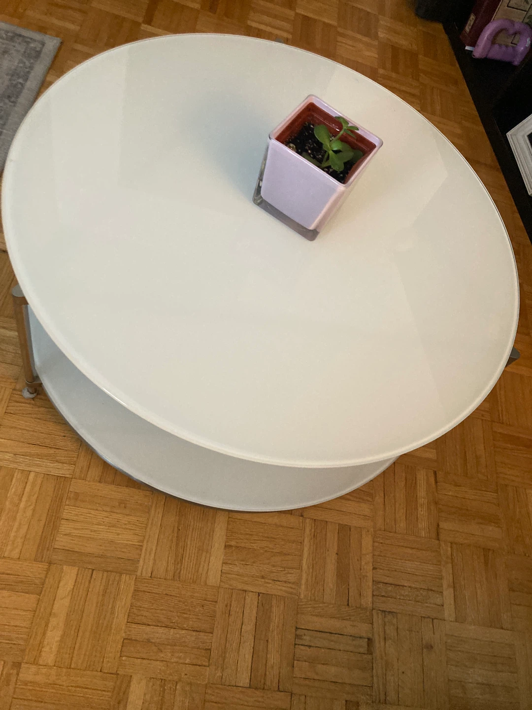 Coffee Table - White Glass Top - photo 2