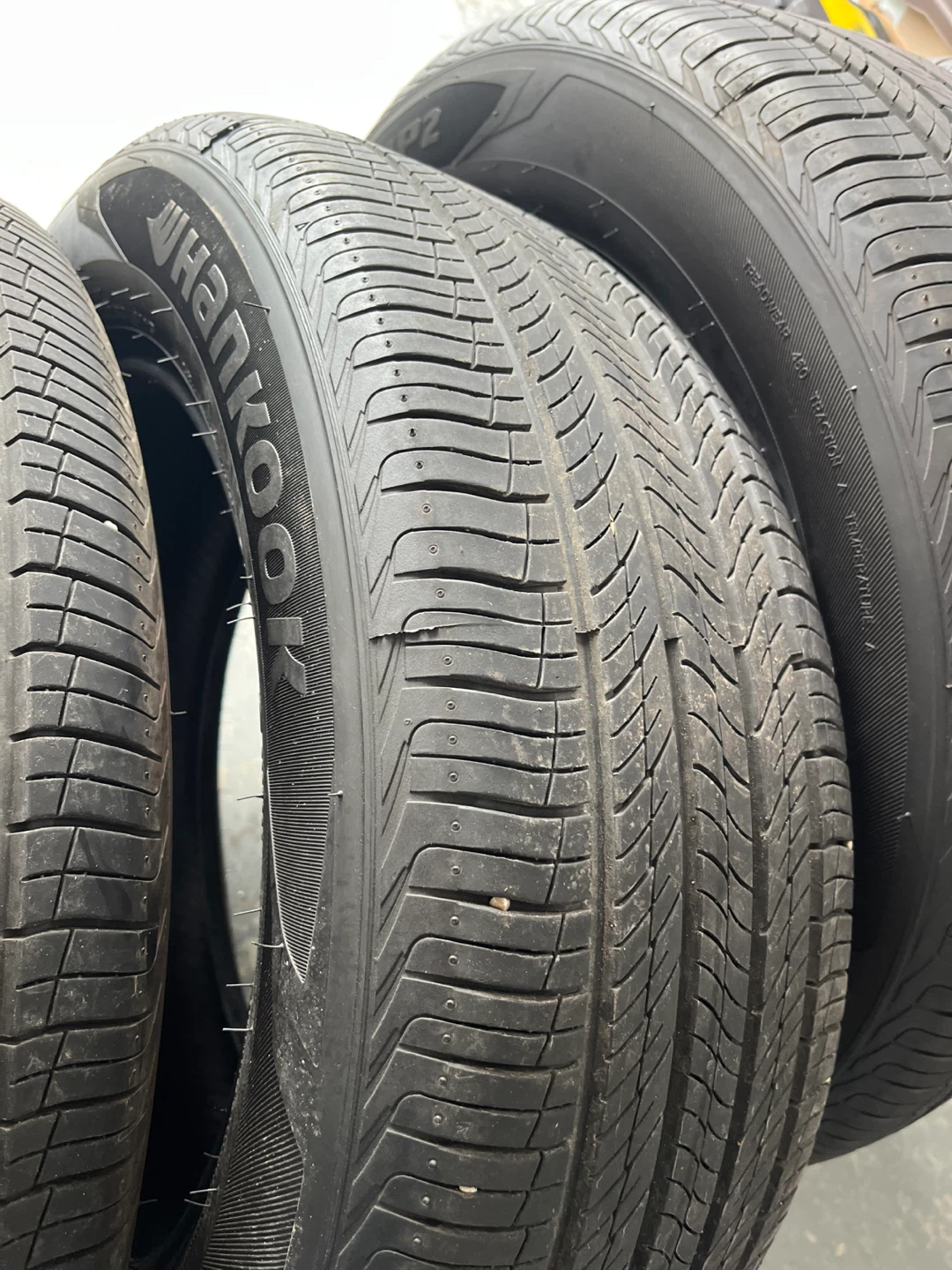 Hankook Dynapro HP2- All Season Tires (225/60R17) - photo 3
