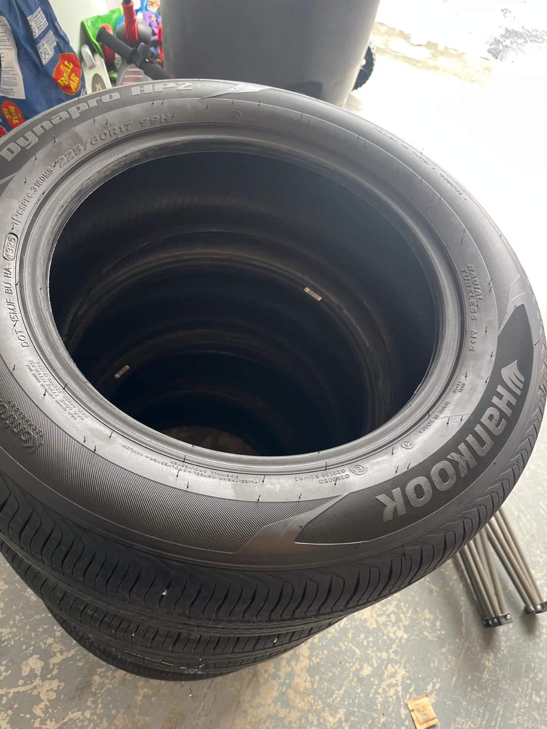 Hankook Dynapro HP2- All Season Tires (225/60R17) - photo 2