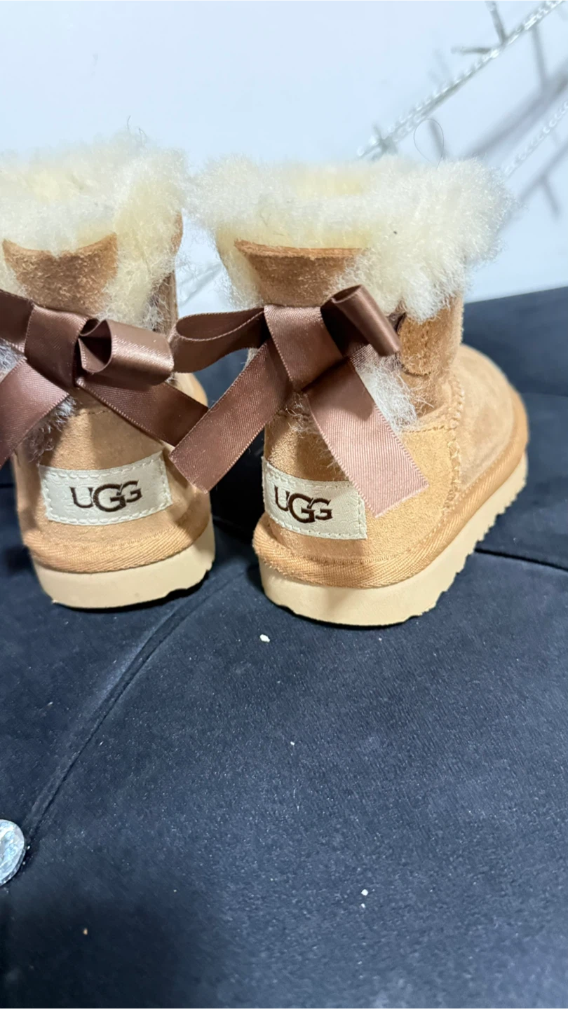 UGG Australia Baby Boots - photo 4