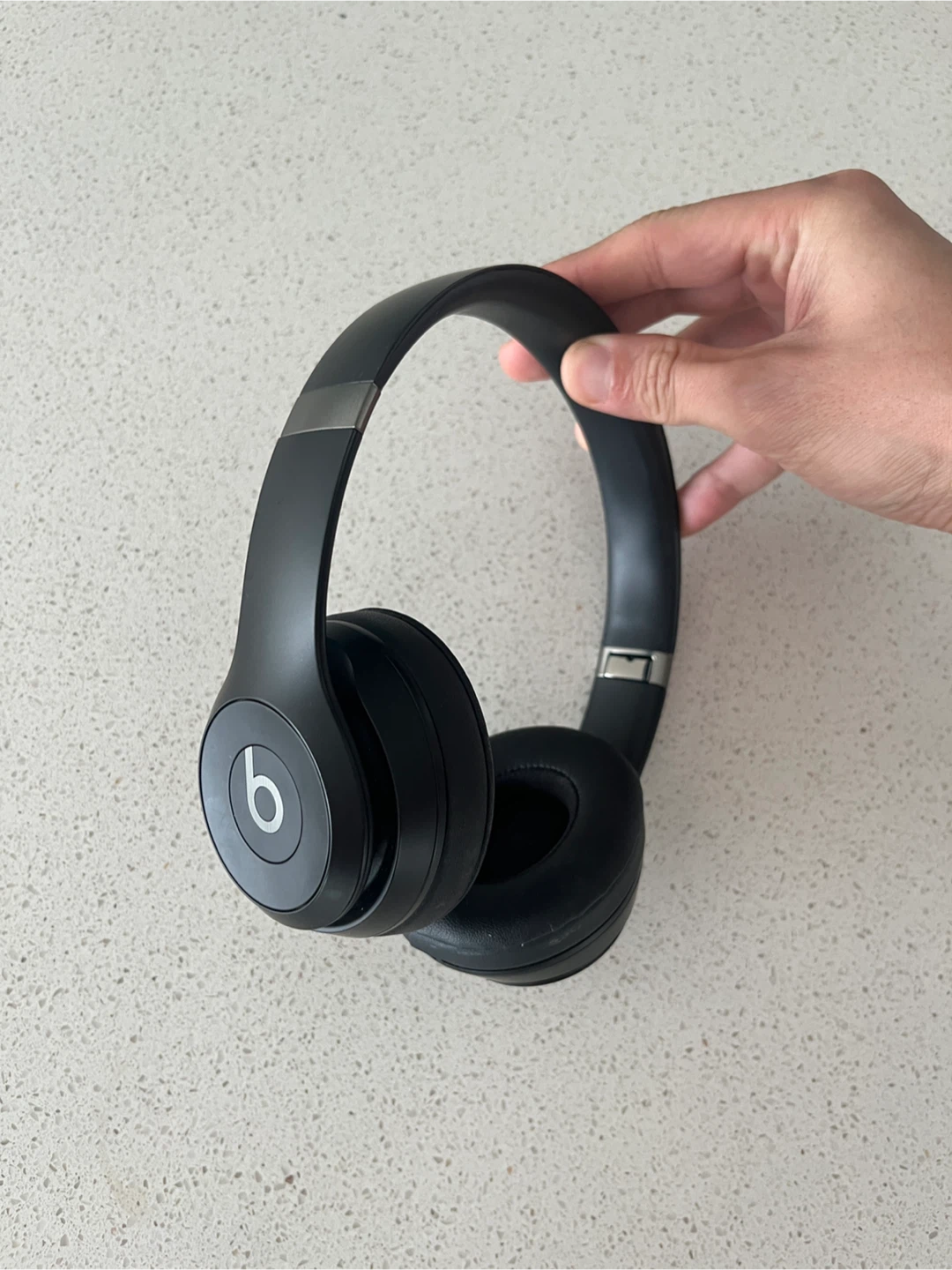 Beats Solo 4 Wireless Headphones - photo 2