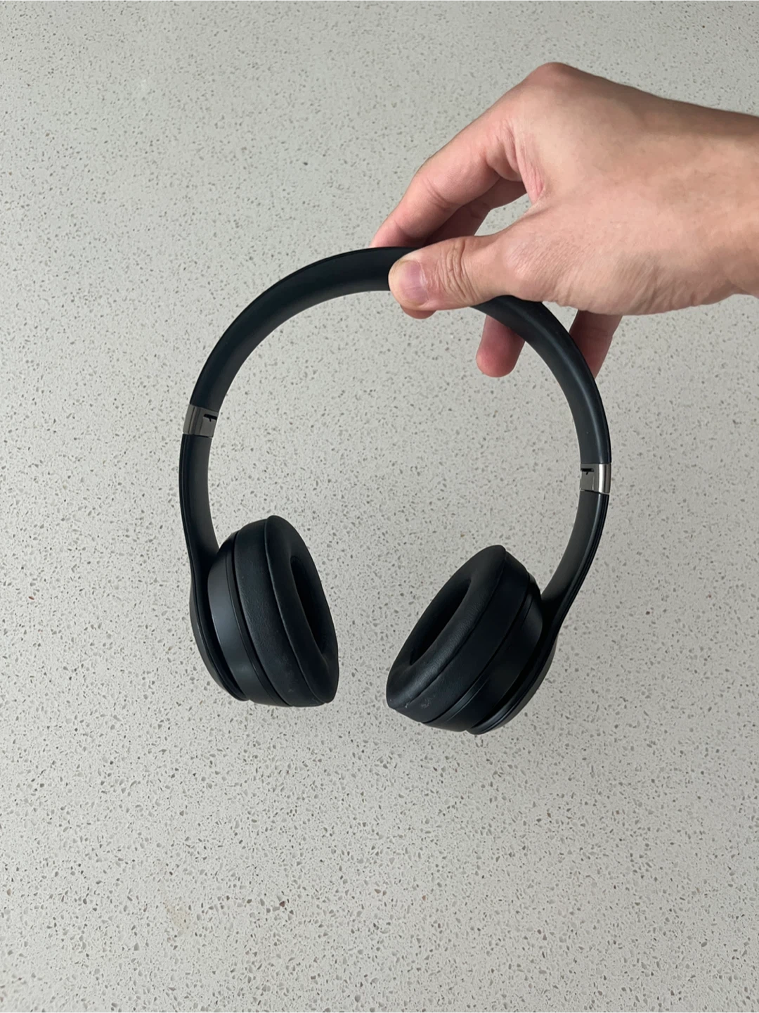 Beats Solo 4 Wireless Headphones - photo 3