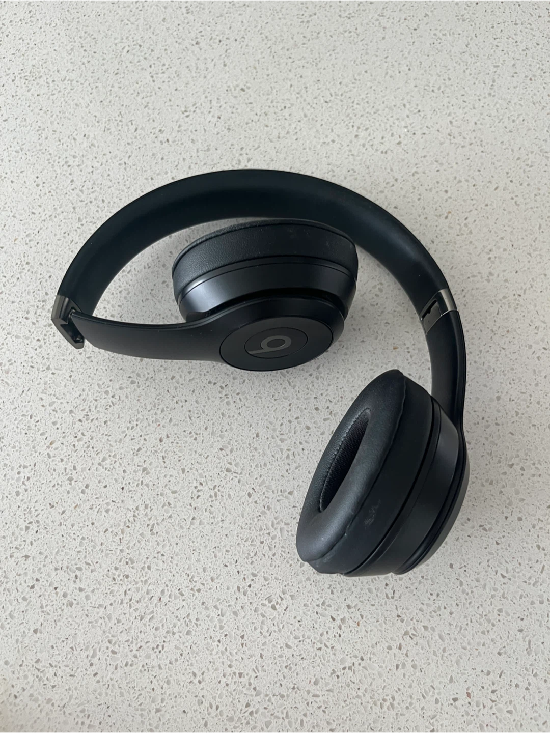 Beats Solo 4 Wireless Headphones - photo 5