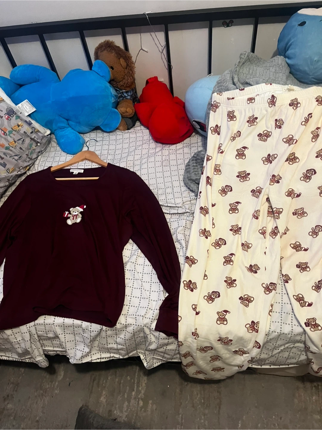 XL Women’s burgundy Pajamas - photo 2