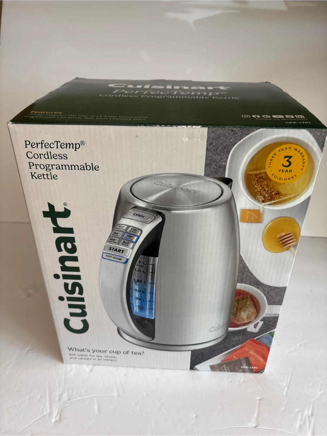 New Cuisinart PerfectTemp Cordless Programmable Kettle