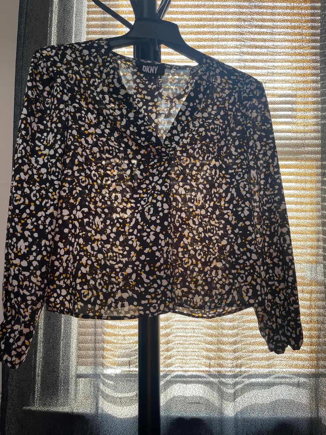 DKNY Women's Printed Long Sleeve Blouse