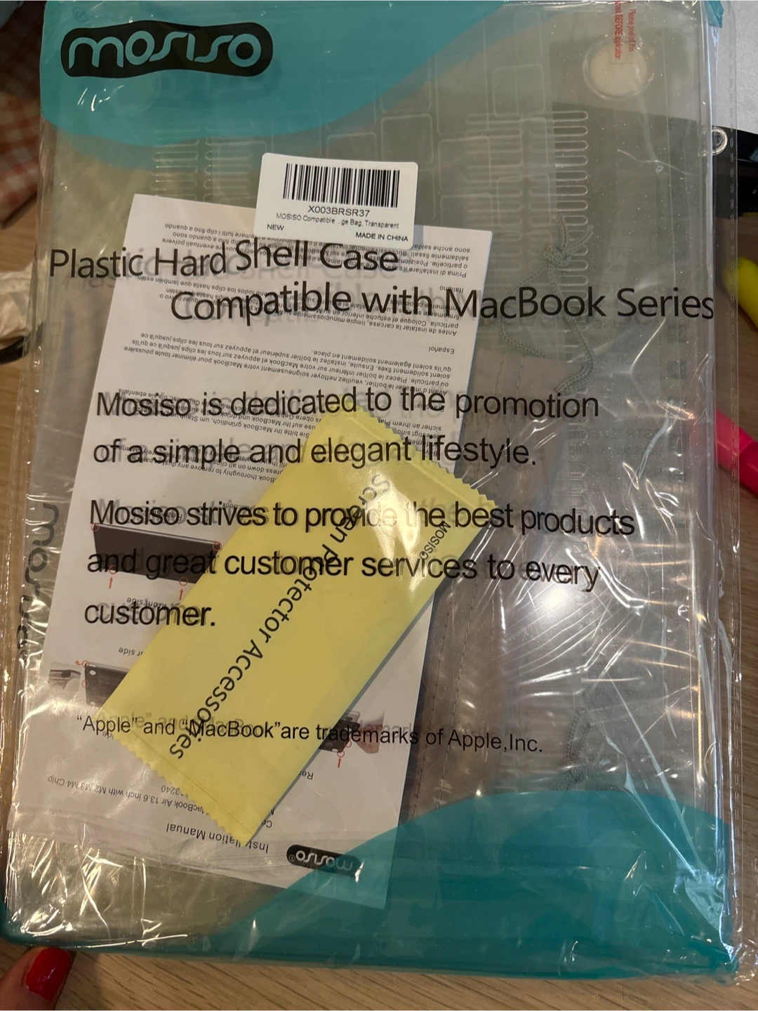 Macbook air 11 inch - plastic hard shell case