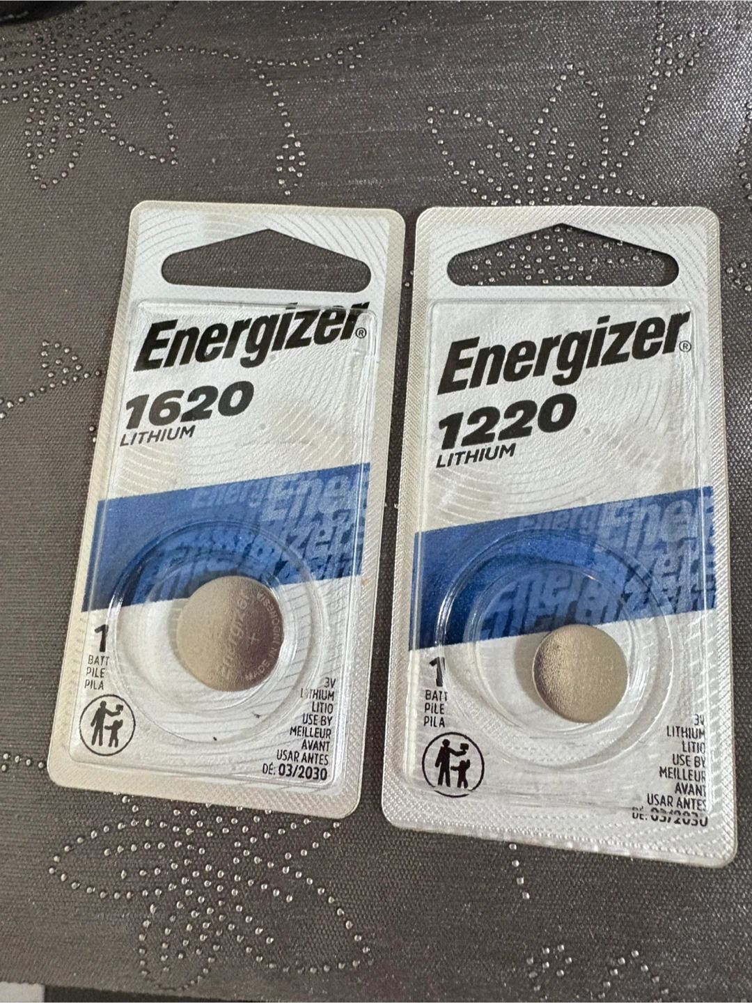 Energizer 1620 and 1220 Lithium Coin Cell Batteries (2 Pack)