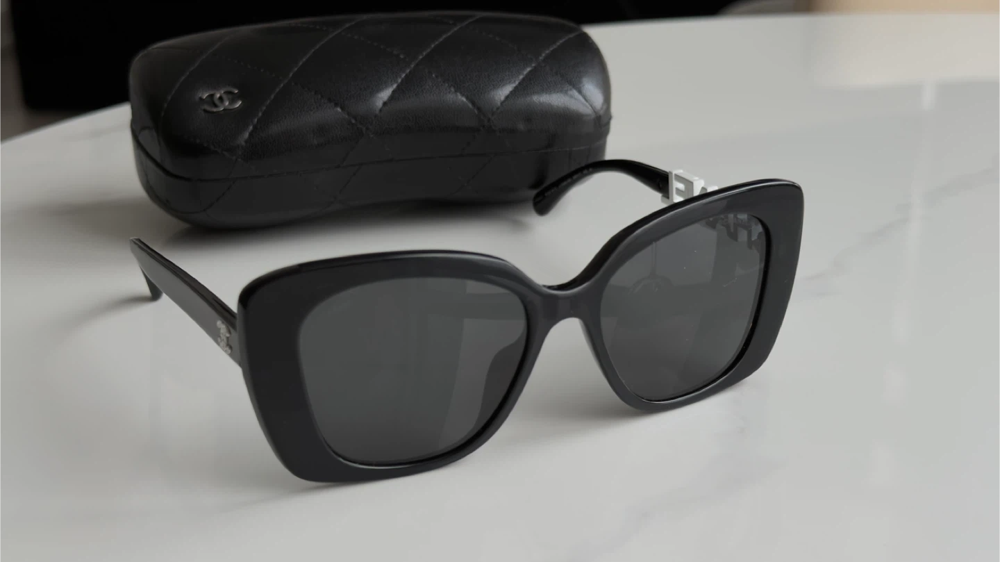 Authentic Chanel Acetate Strass Square Sunglasses 5422-B-A - photo 5