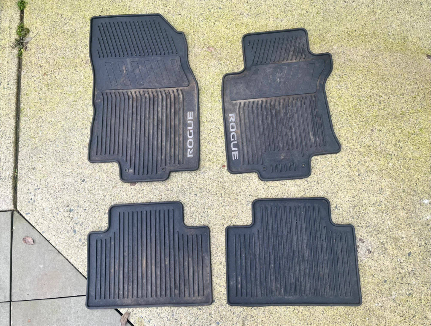 OEM Rubber Mats for 2019 Nissan Rogue